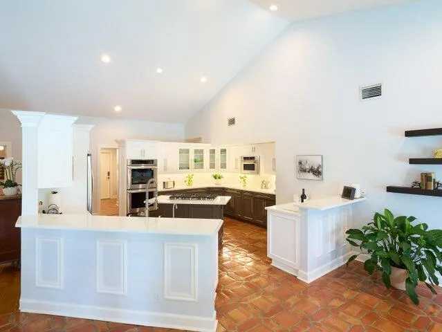3700 Embassy Drive West Palm Beach, FL 33401