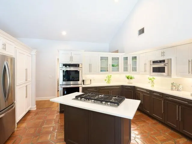 3700 Embassy Drive West Palm Beach, FL 33401