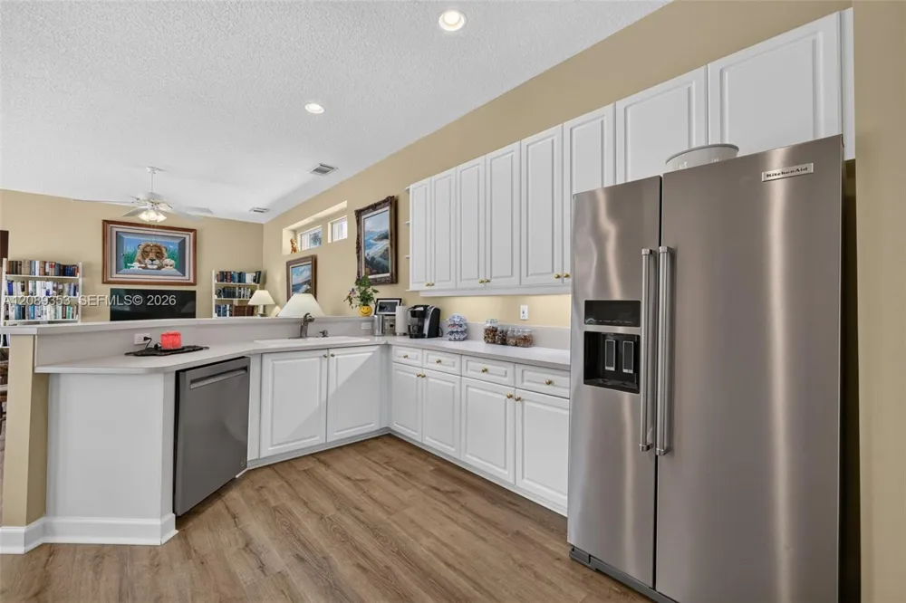 619 SW Lake Charles Cir Port St. Lucie, FL 34986