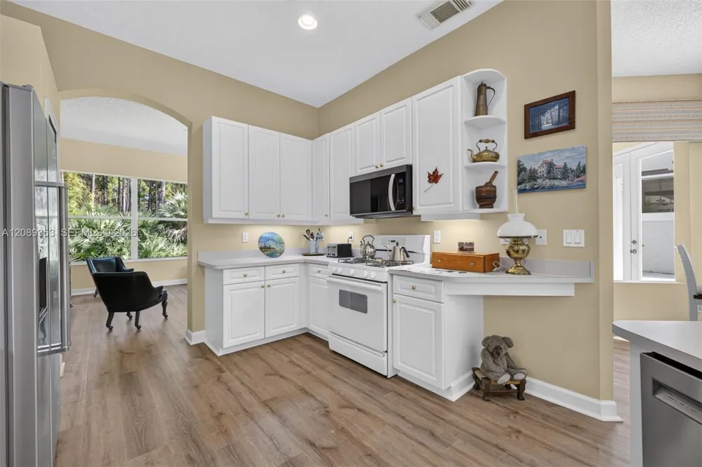 619 SW Lake Charles Cir Port St. Lucie, FL 34986