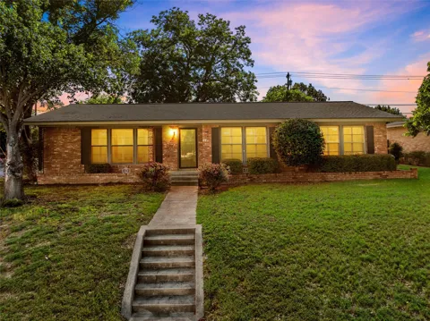 2349 Mount Carmel Drive
