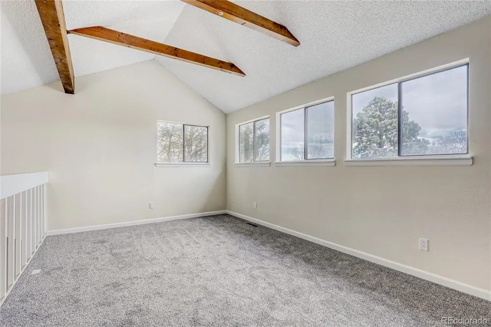 204 S Eagle Circle Aurora, CO 80012