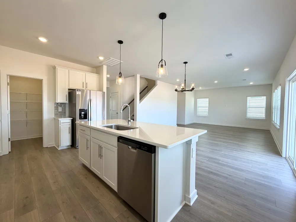 2372 Woodmeadow Dr Clarksville, TN 37043