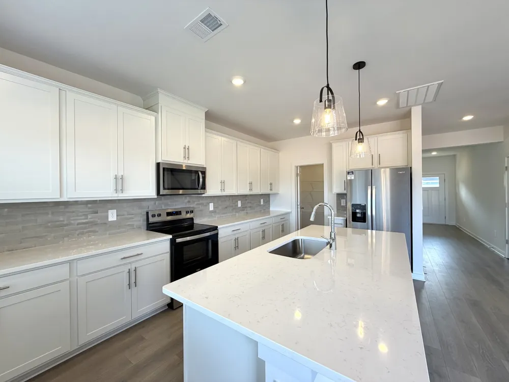 2372 Woodmeadow Dr Clarksville, TN 37043
