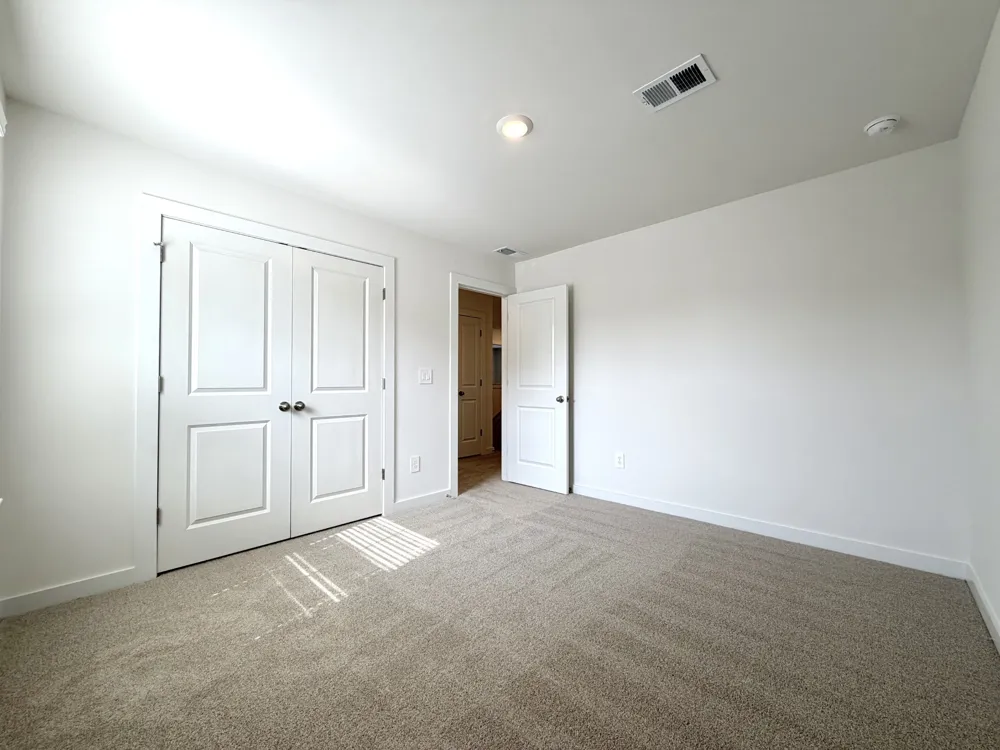2372 Woodmeadow Dr Clarksville, TN 37043