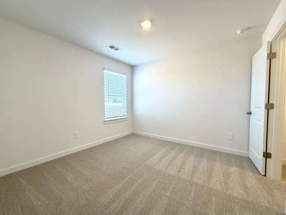 2372 Woodmeadow Dr Clarksville, TN 37043