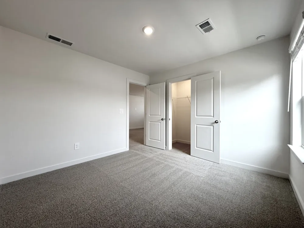 2372 Woodmeadow Dr Clarksville, TN 37043