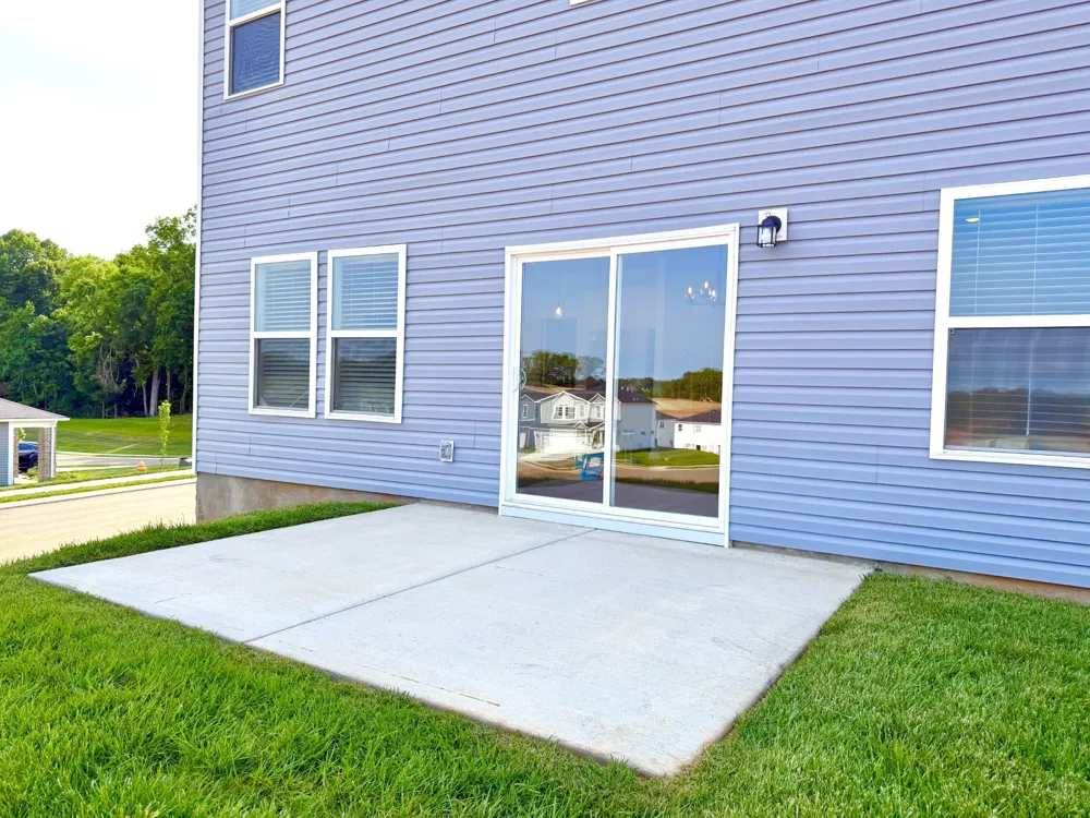 2372 Woodmeadow Dr Clarksville, TN 37043