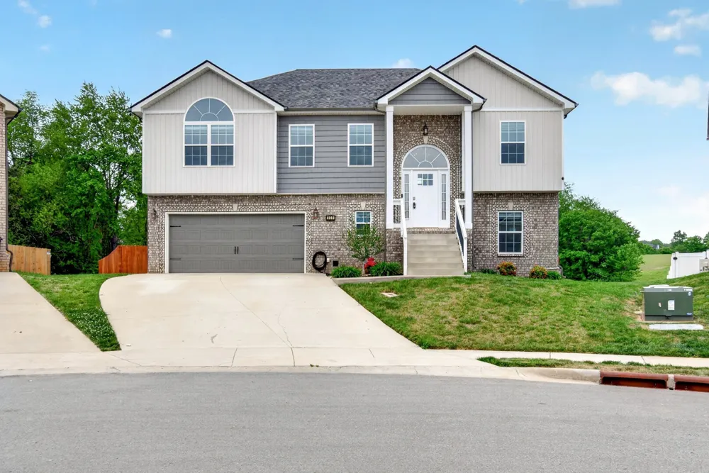 509 Wingfield Ct Clarksville, TN 37043