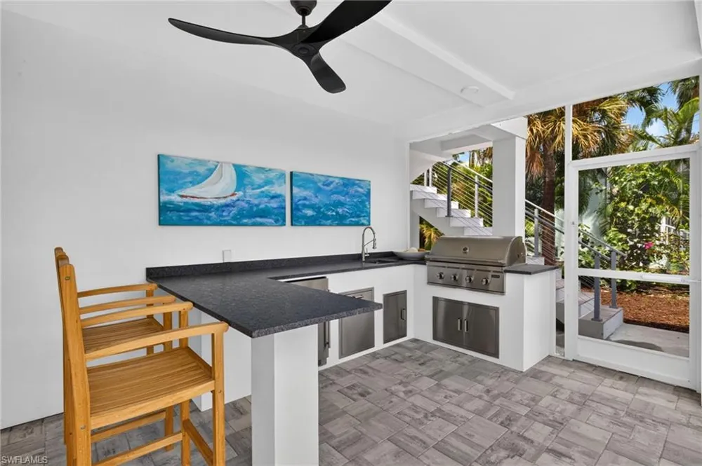 1272 Par View Drive Sanibel, FL 33957