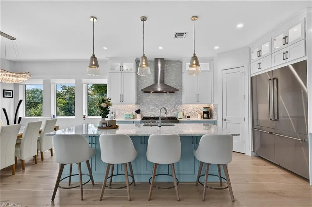 1272 Par View Drive Sanibel, FL 33957