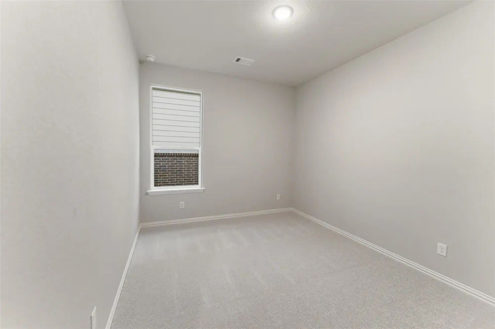 1329 Frio Drive Springtown, TX 76082