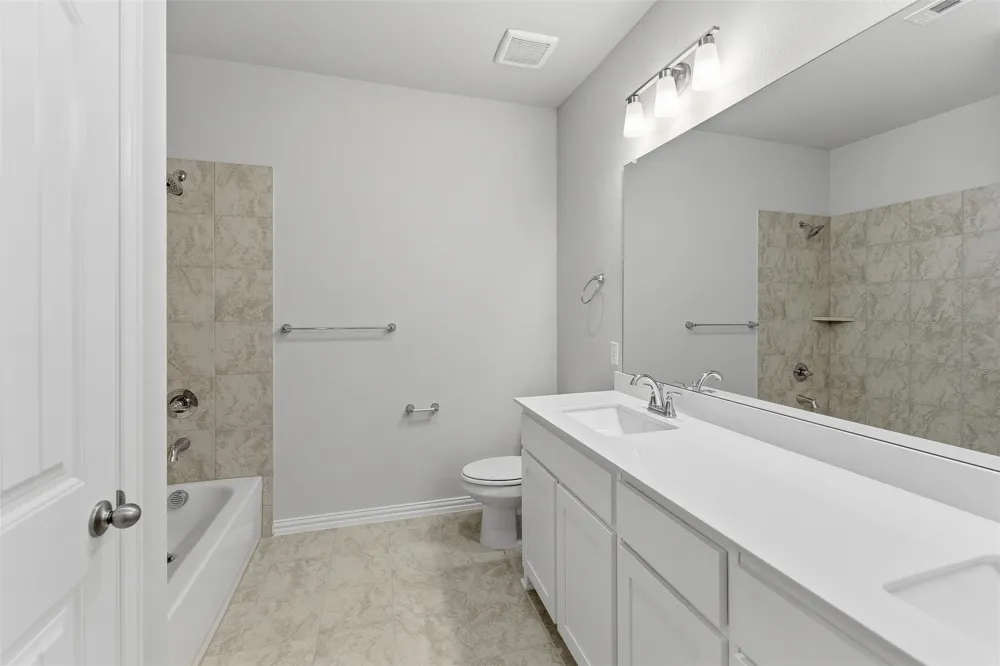 1329 Frio Drive Springtown, TX 76082