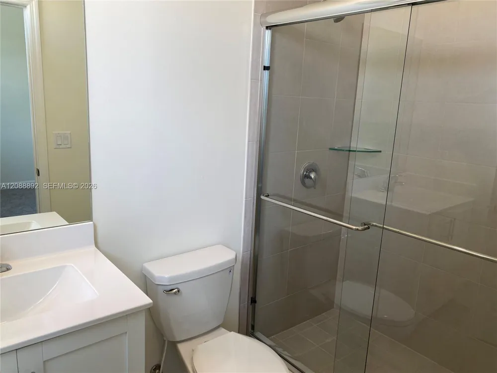 10948 W 32nd Ln Hialeah, FL 33018