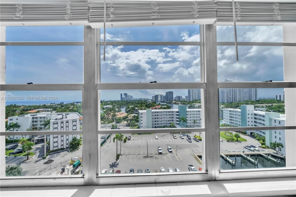 3161 S Ocean Dr #1106 Hallandale Beach, FL 33009