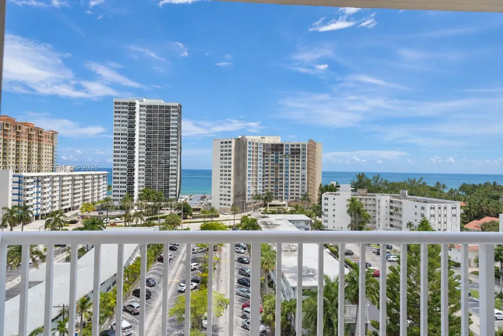 3161 S Ocean Dr #1106 Hallandale Beach, FL 33009