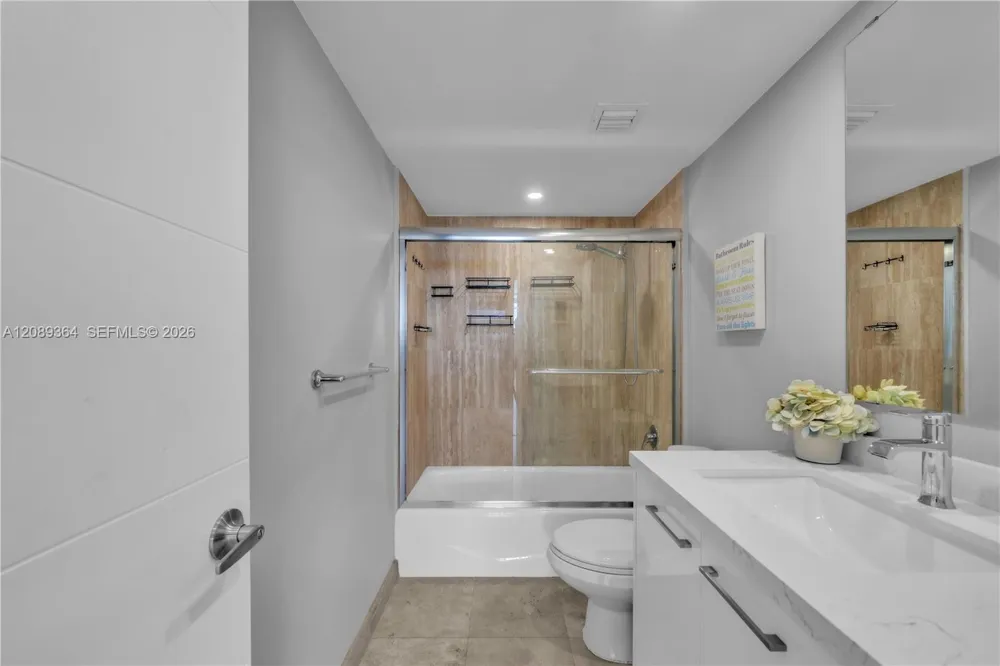 3161 S Ocean Dr #1106 Hallandale Beach, FL 33009