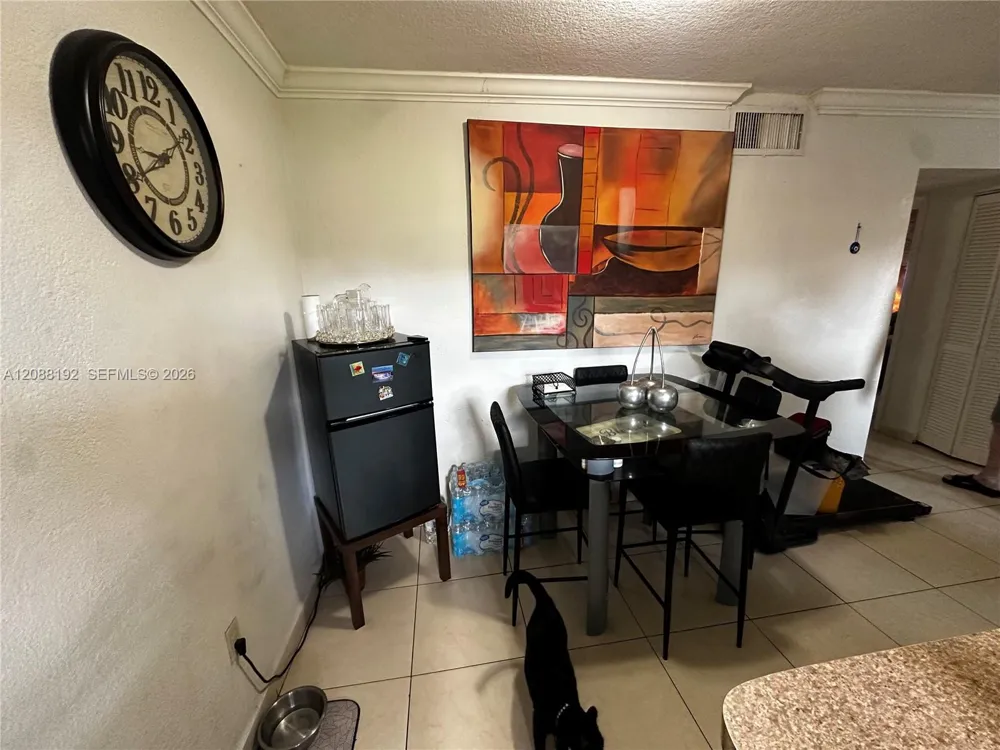 1245 W 24th St #126 Hialeah, FL 33010