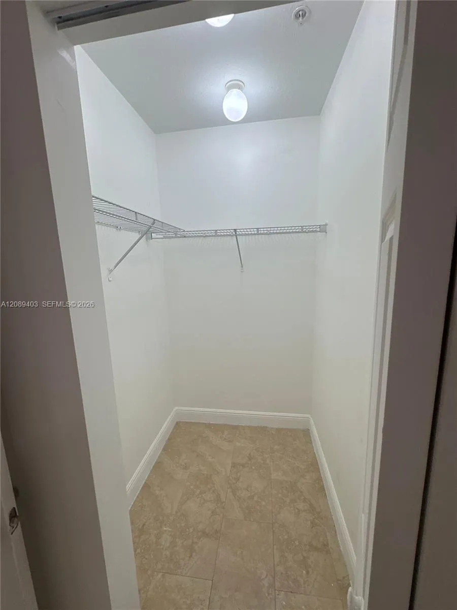 8250 W 21st Ln #C211 Hialeah, FL 33016