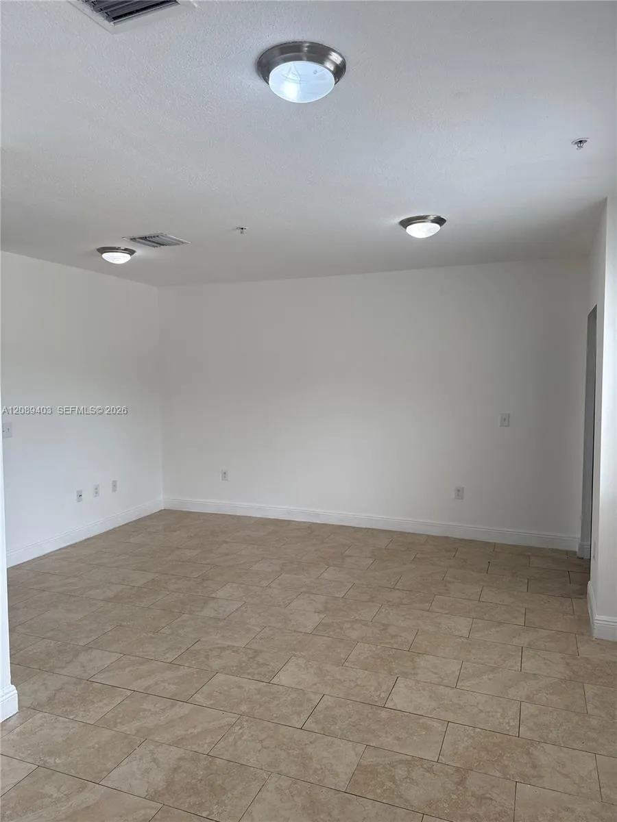 8250 W 21st Ln #C211 Hialeah, FL 33016