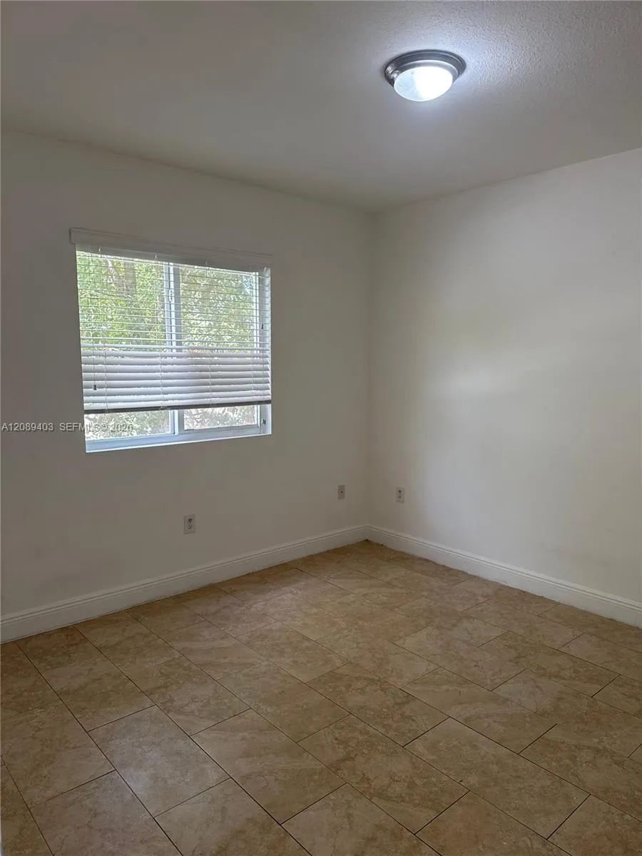 8250 W 21st Ln #C211 Hialeah, FL 33016