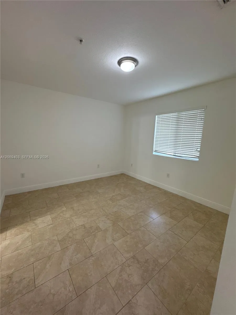 8250 W 21st Ln #C211 Hialeah, FL 33016