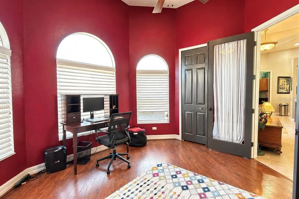 8723 S LAKE CIRCLE Fort Myers, FL 33908
