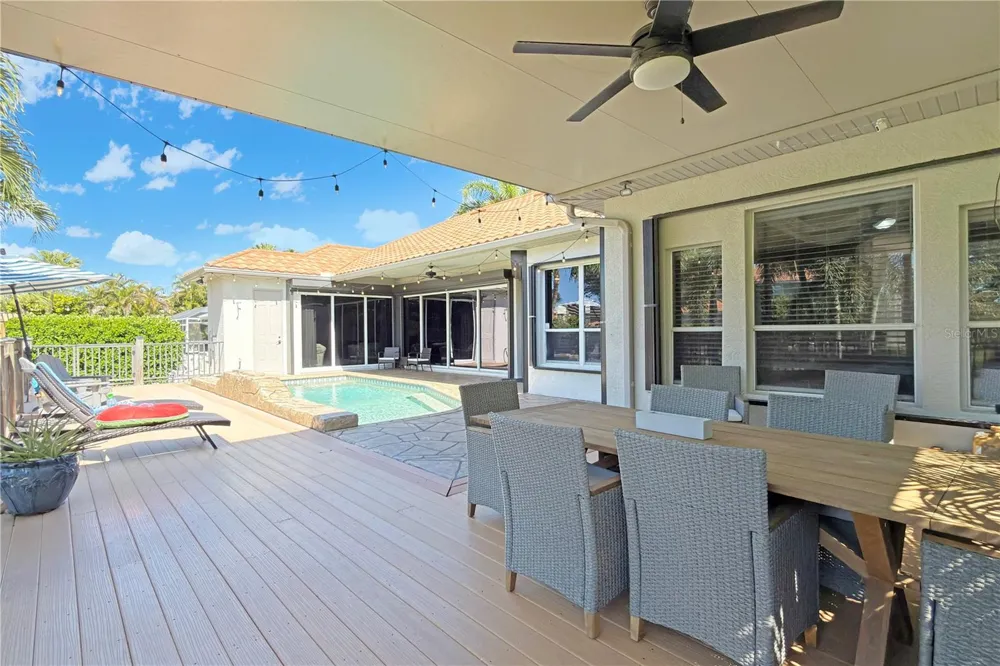 8723 S LAKE CIRCLE Fort Myers, FL 33908