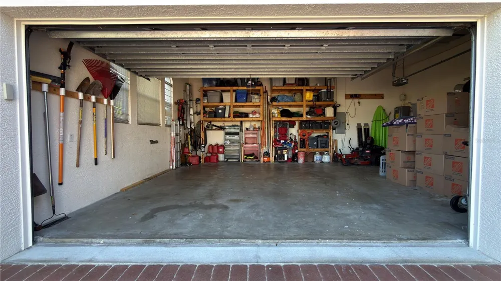 8723 S LAKE CIRCLE Fort Myers, FL 33908