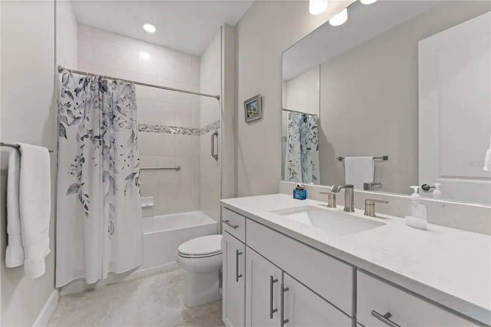 6332 WINDING PINE DRIVE Nokomis, FL 34275