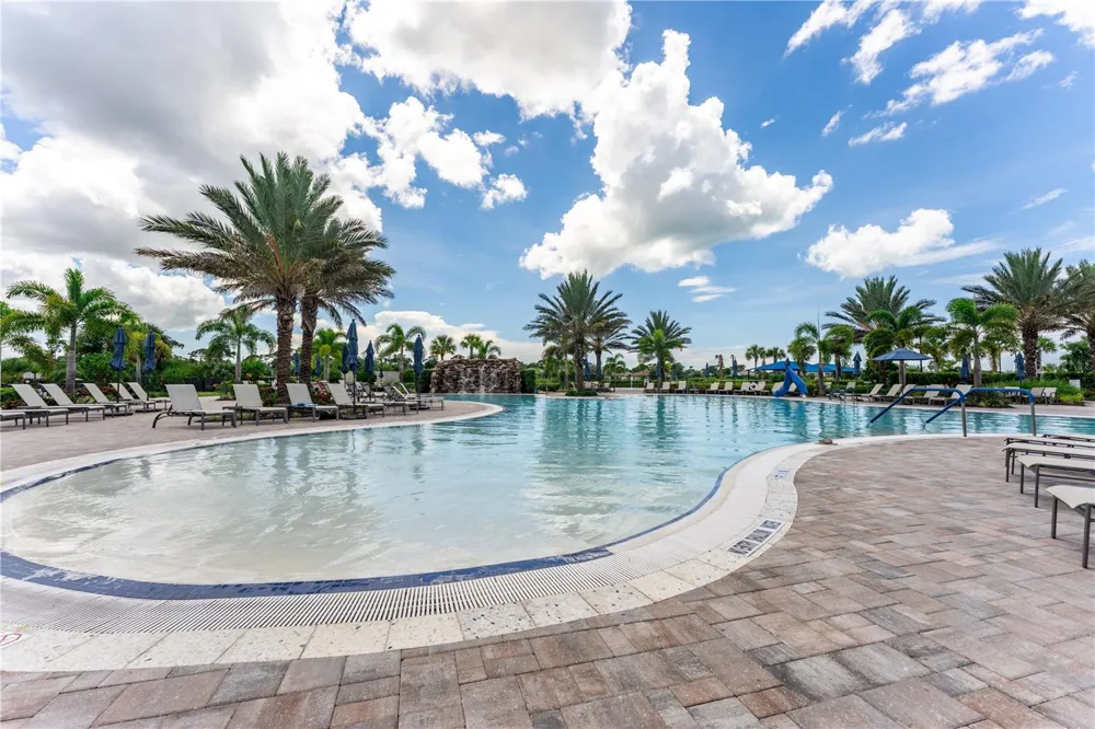 6332 WINDING PINE DRIVE Nokomis, FL 34275
