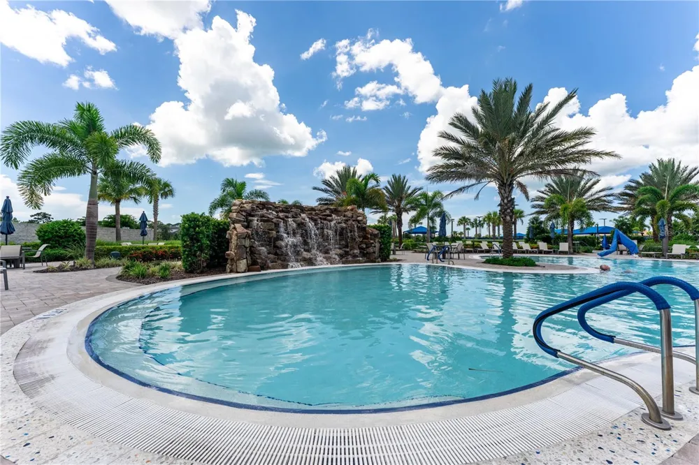 6332 WINDING PINE DRIVE Nokomis, FL 34275
