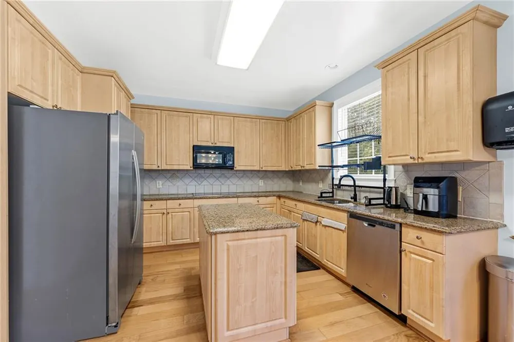 850 River Valley Drive Dacula, GA 30019
