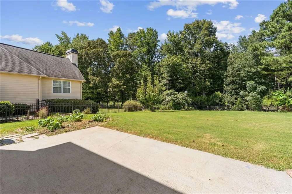 850 River Valley Drive Dacula, GA 30019