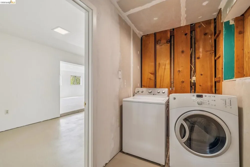 6334 Kensington Avenue Richmond, CA 94805