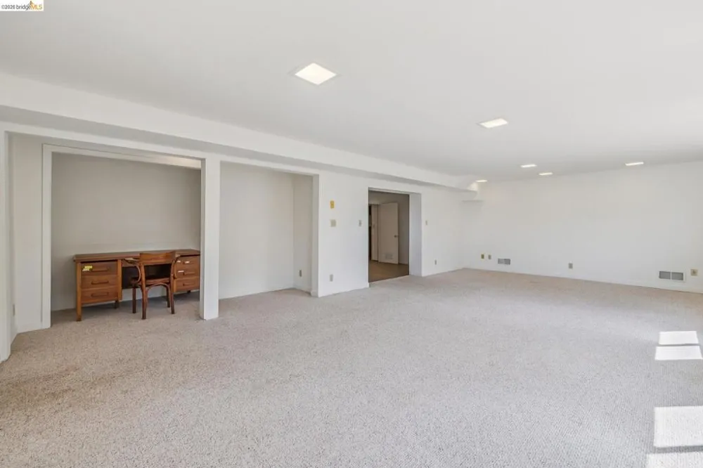 6334 Kensington Avenue Richmond, CA 94805