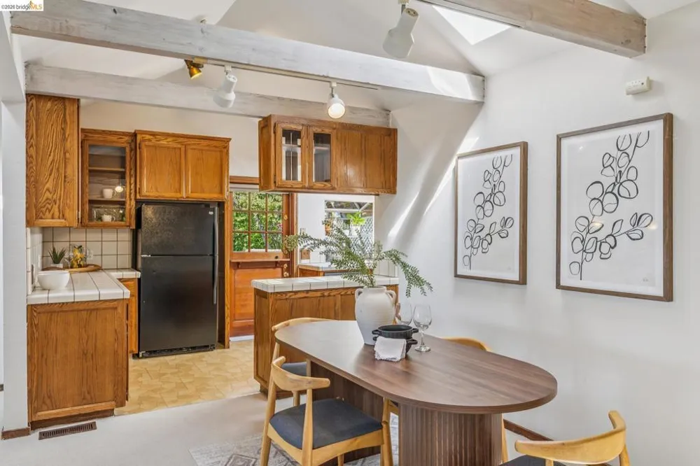 6334 Kensington Avenue Richmond, CA 94805
