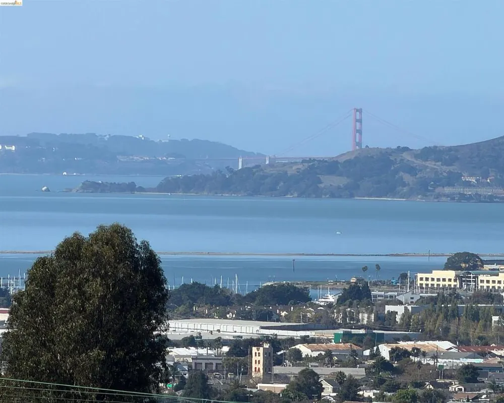 6334 Kensington Avenue Richmond, CA 94805