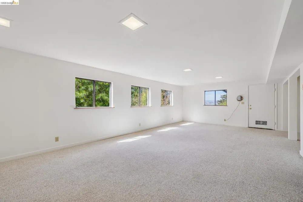 6334 Kensington Avenue Richmond, CA 94805