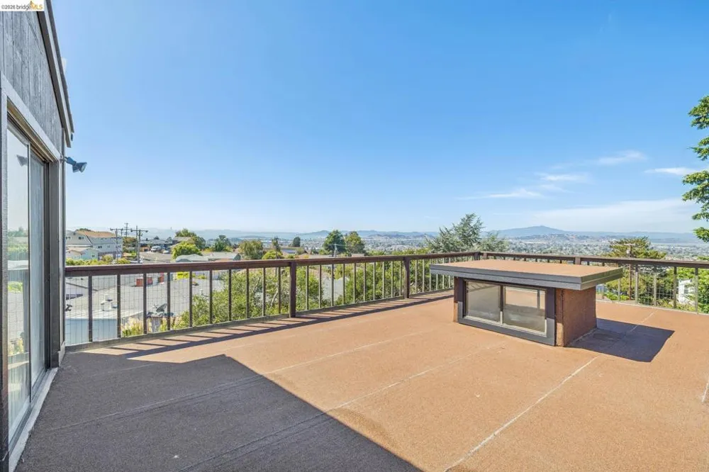 6334 Kensington Avenue Richmond, CA 94805