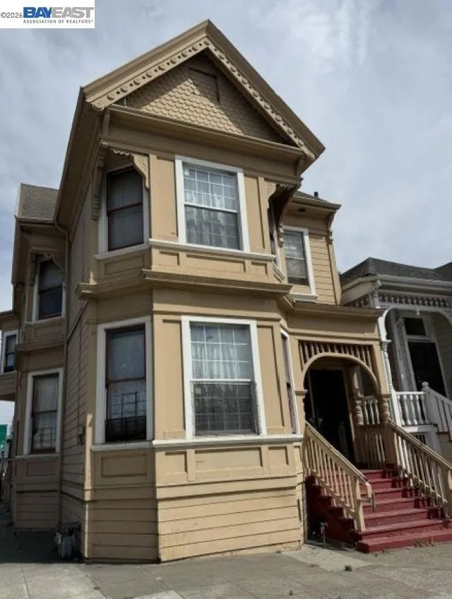 636 Alice St Oakland, CA 94607