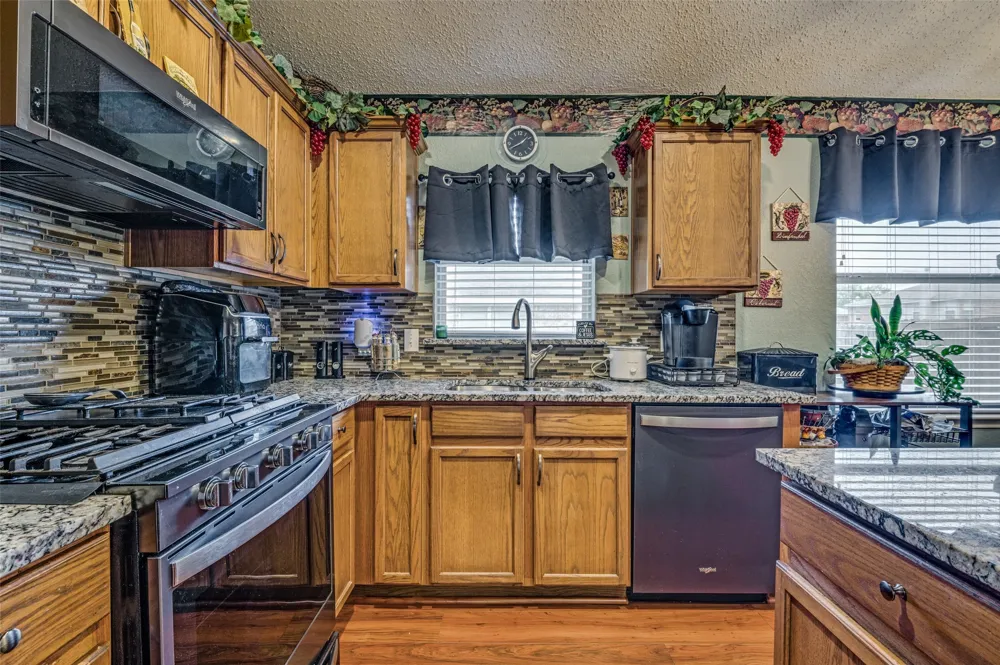 1717 Berkeley Drive Glenn Heights, TX 75154