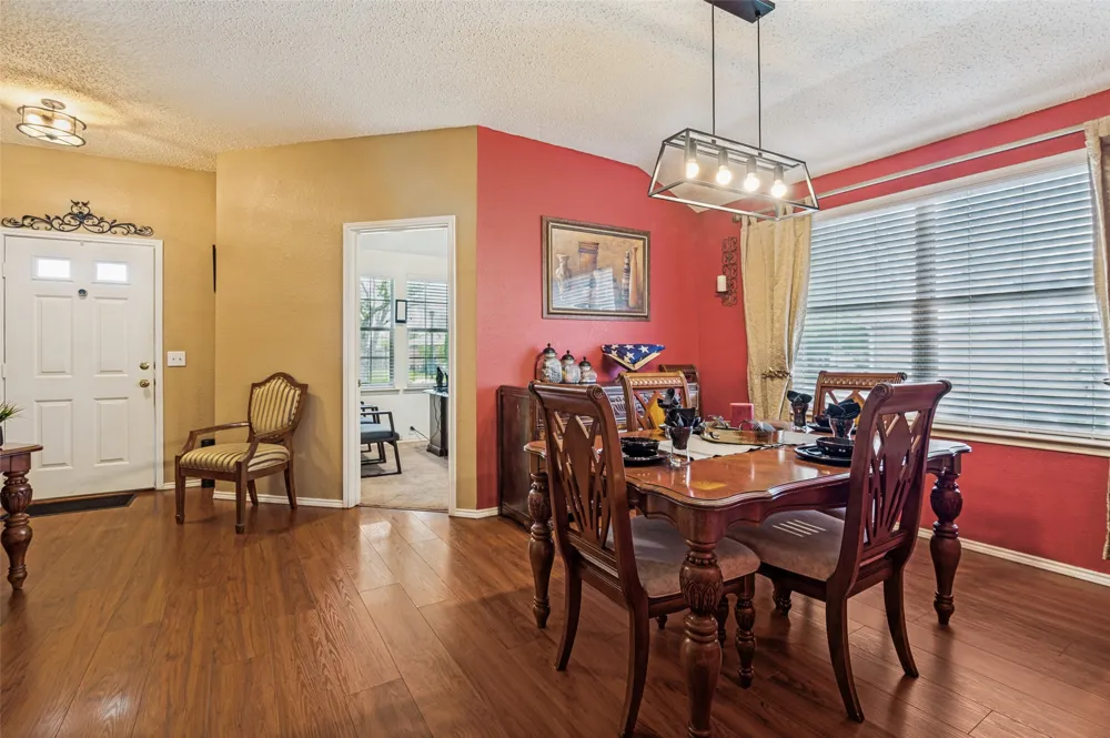1717 Berkeley Drive Glenn Heights, TX 75154