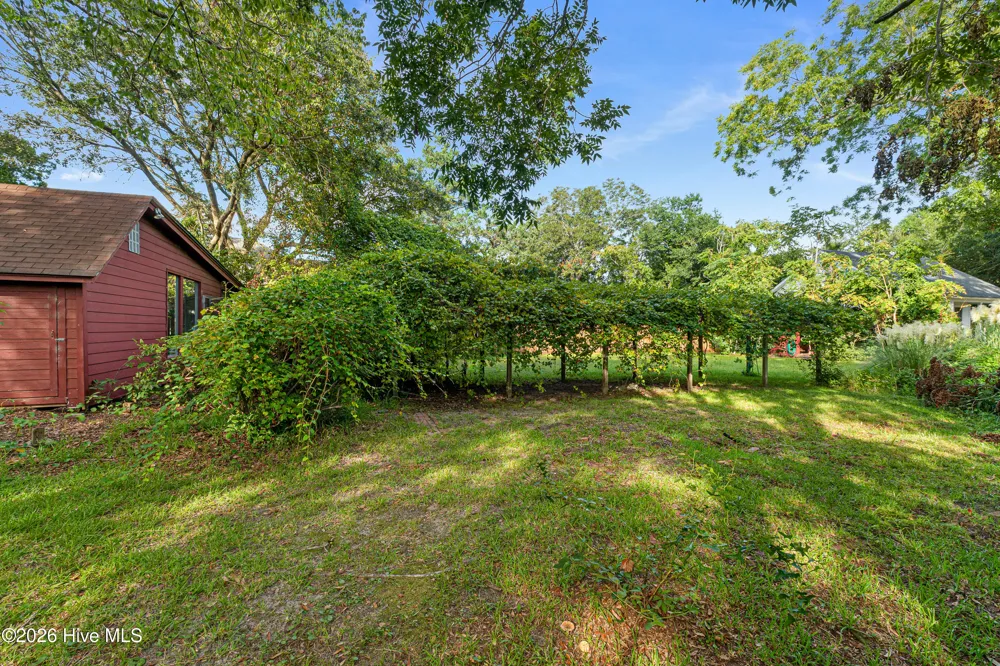 302 Moore Street Beaufort, NC 28516