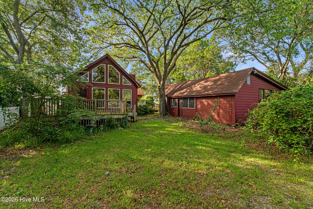 302 Moore Street Beaufort, NC 28516