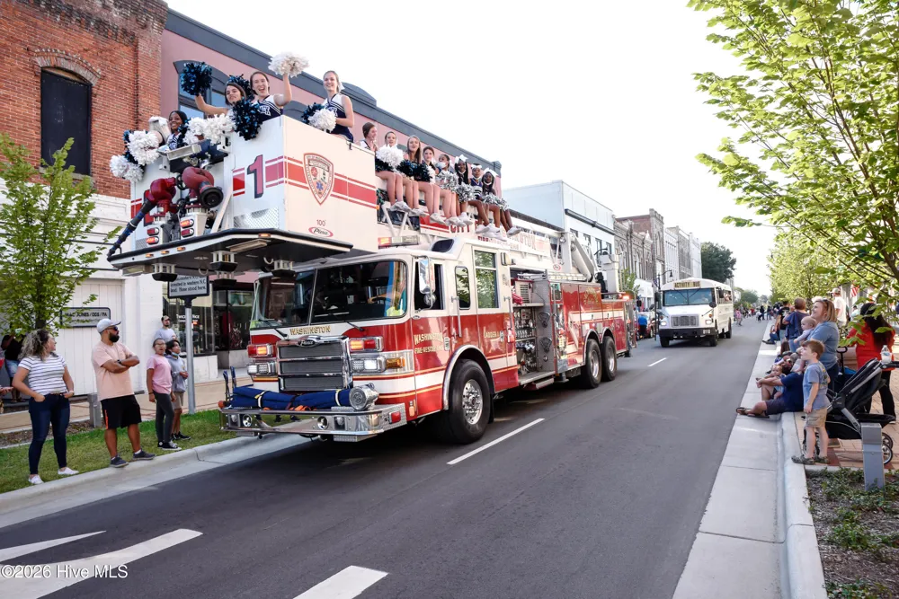 206 S Charlotte Street Washington, NC 27889