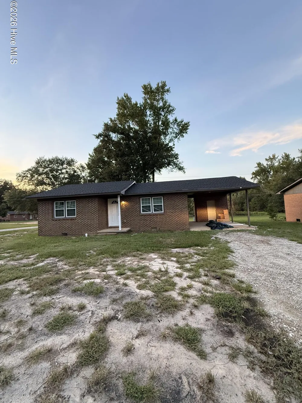 17321 Old Lumberton Road Laurinburg, NC 28352
