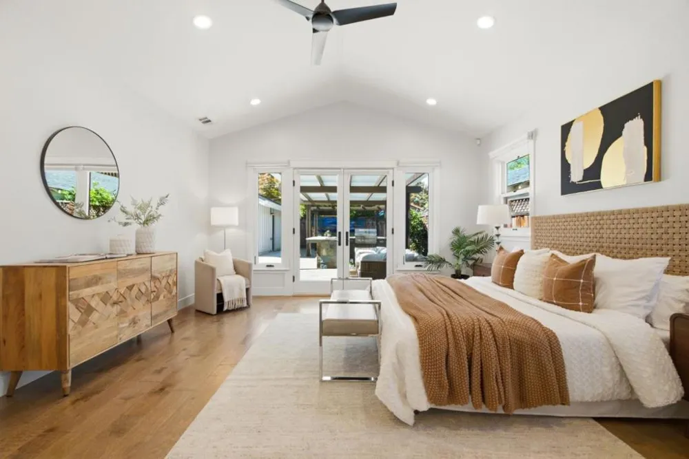 1063 Carolyn Avenue San Jose, CA 95125