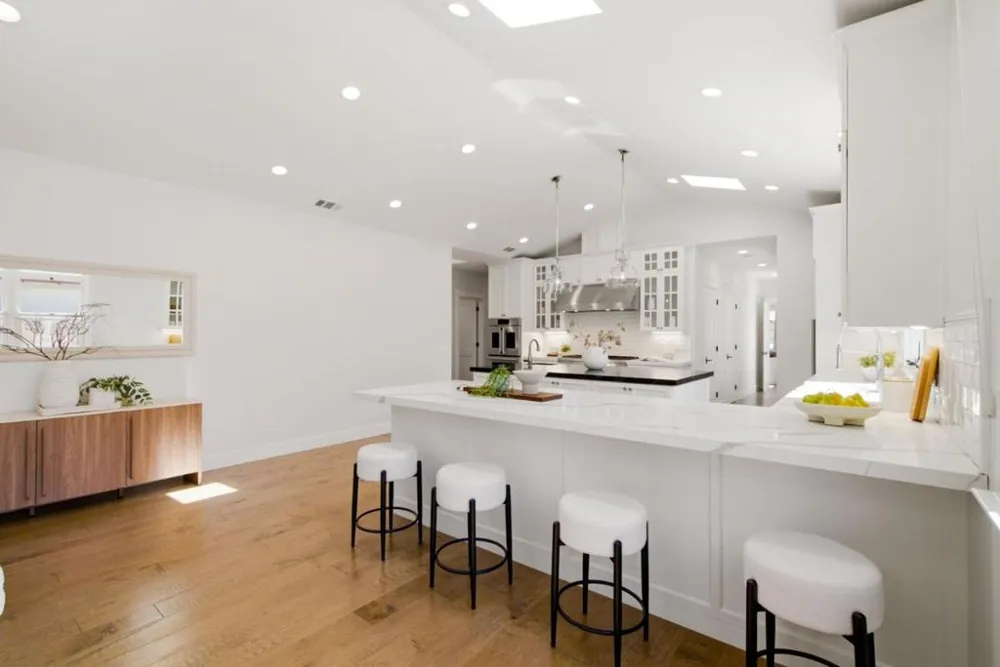 1063 Carolyn Avenue San Jose, CA 95125
