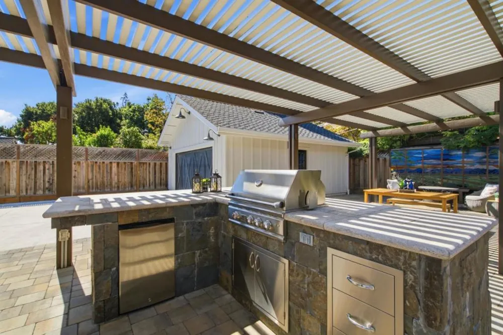 1063 Carolyn Avenue San Jose, CA 95125